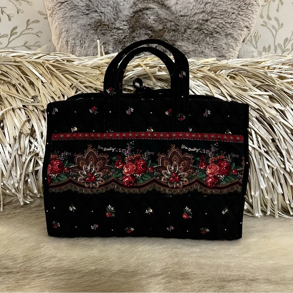 Vintage VERA BRADLEY 1997 Trifold Travel Hanging Toiletries Bag Black Red Roses - Picture 5 of 12
